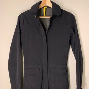 Lolë black light zip up jacket